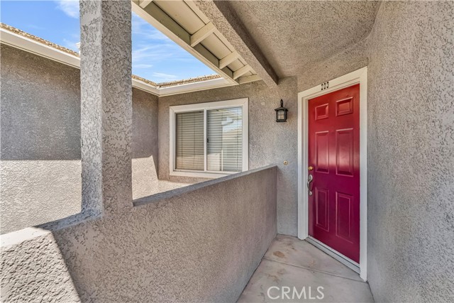 6631 Laurelton Lane, Chino Hills CA: https://media.crmls.org/medias/6710a9cb-dbe8-4bf5-b1da-8e64b18bb063.jpg
