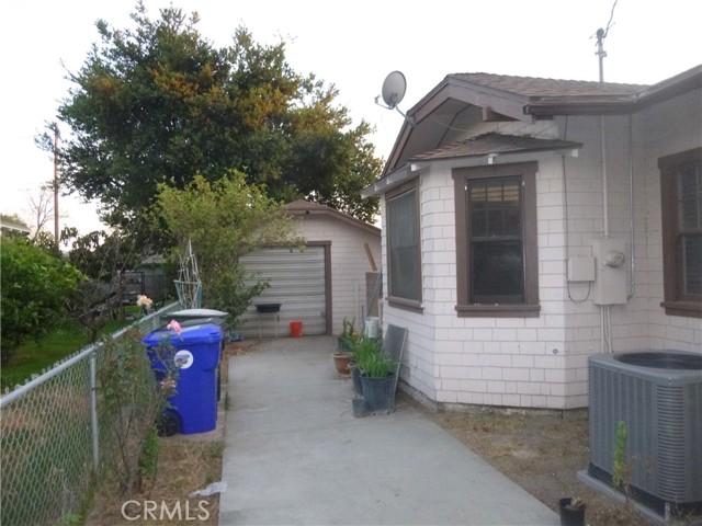 Detail Gallery Image 23 of 27 For 579 16th, San Bernardino,  CA 92405 - 3 Beds | 1/1 Baths