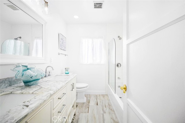 Detail Gallery Image 22 of 51 For 3034 N Ocana, Long Beach,  CA 90808 - 5 Beds | 2 Baths