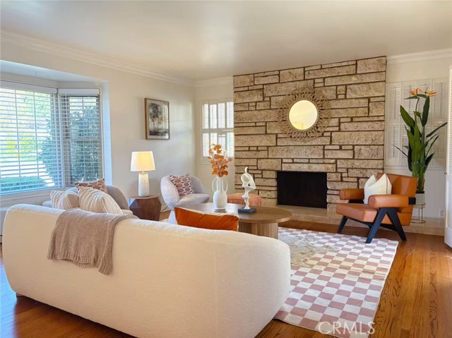 Detail Gallery Image 4 of 25 For 2270 Brentford Rd, San Marino,  CA 91108 - 3 Beds | 2/1 Baths