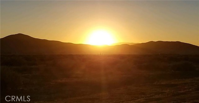 Image 3 of 8 For 14951 Arlight Trail