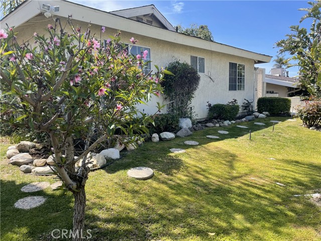 Detail Gallery Image 3 of 50 For 5551 Mason Ave, Woodland Hills,  CA 91367 - 7 Beds | 6 Baths