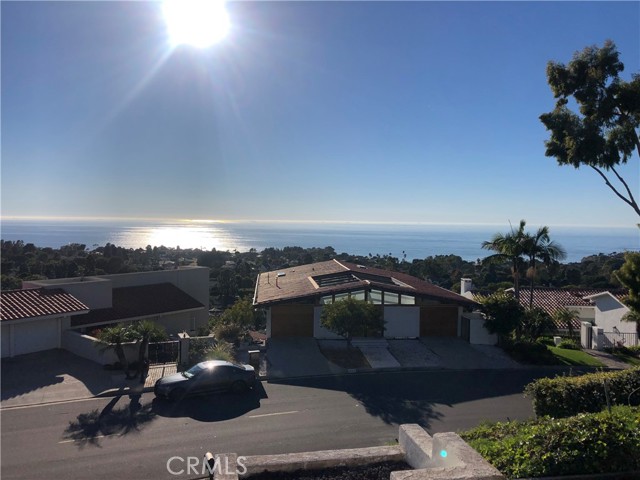 1137 Via Zumaya, Palos Verdes Estates, California 90274, 6 Bedrooms Bedrooms, ,3 BathroomsBathrooms,Residential,Sold,Via Zumaya,SB21239144