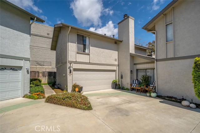 Detail Gallery Image 1 of 23 For 1751 Longbranch Ave, Grover Beach,  CA 93433 - 3 Beds | 2/1 Baths