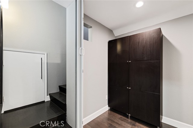 501 Herondo Street, Hermosa Beach, California 90254, 3 Bedrooms Bedrooms, ,2 BathroomsBathrooms,Residential,For Sale,Herondo,SB25176231
