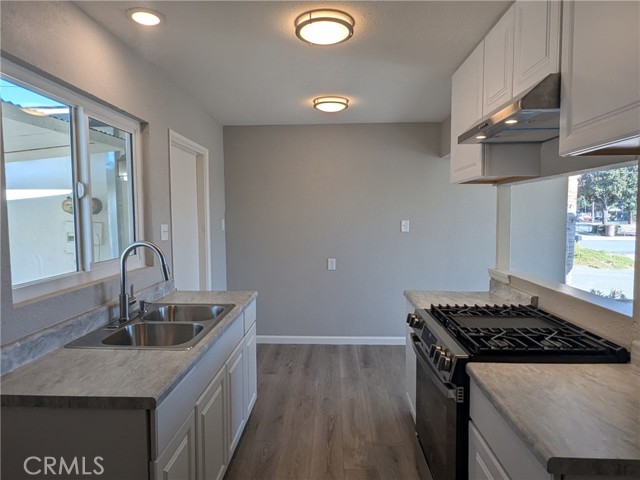 Detail Gallery Image 18 of 29 For 648 S Pico Ave, San Jacinto,  CA 92583 - 2 Beds | 2 Baths