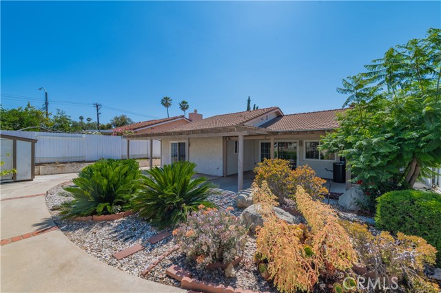 2126 Montera Drive, Hacienda Heights CA: https://media.crmls.org/medias/67158a9c-b8d3-40c9-a8f7-a47fec6687f6.jpg