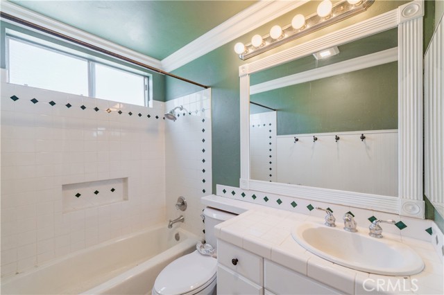 Detail Gallery Image 18 of 29 For 25322 Romera Pl, Lake Forest,  CA 92630 - 4 Beds | 2 Baths