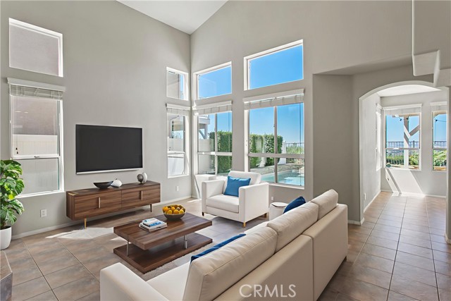 965 S Dylan, Anaheim Hills CA: https://media.crmls.org/medias/6716a1fd-78b1-4b0b-9a1a-b9bf72befc0c.jpg
