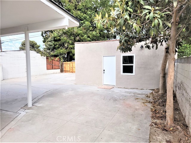 Detail Gallery Image 19 of 23 For 7040 3rd, Los Angeles,  CA 90043 - 4 Beds | 3 Baths