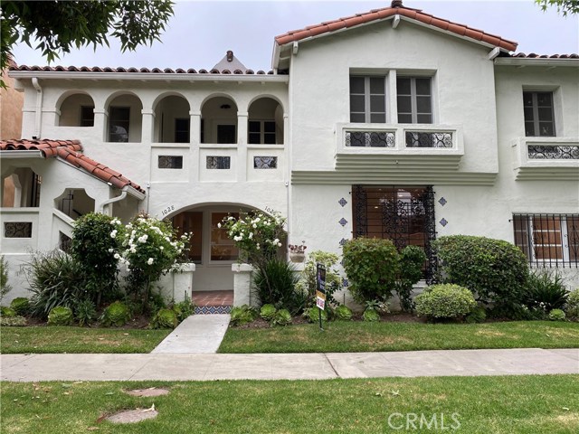 1026 S Crescent Heights Blvd, Los Angeles, CA 90035