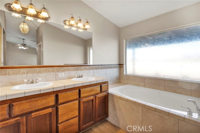 Detail Gallery Image 30 of 44 For 14305 Bochee, Apple Valley,  CA 92307 - 4 Beds | 3 Baths