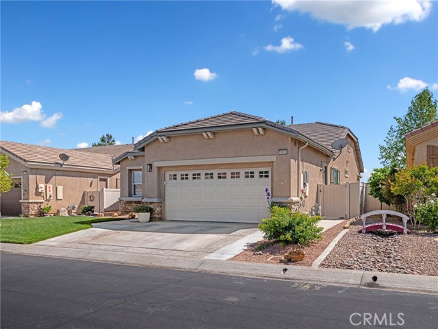 Detail Gallery Image 3 of 45 For 10812 Katepwa St, Apple Valley,  CA 92308 - 2 Beds | 2 Baths