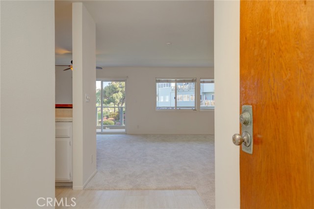 Detail Gallery Image 21 of 37 For 250 the Vlg #204,  Redondo Beach,  CA 90277 - 1 Beds | 1 Baths