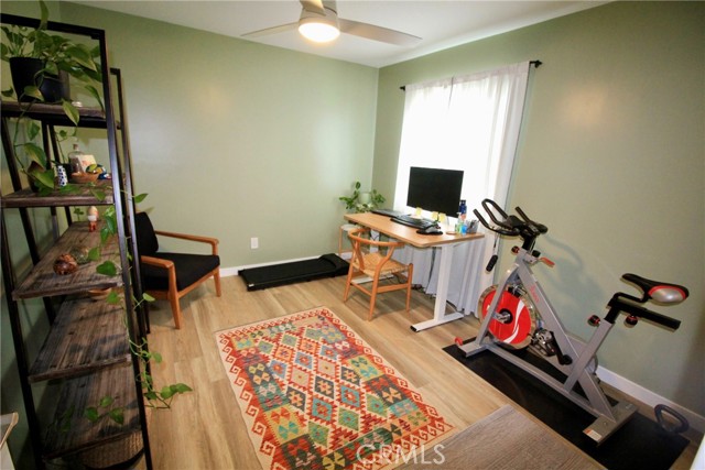 Detail Gallery Image 16 of 41 For 3305 W Thornton Ave, Anaheim,  CA 92804 - 3 Beds | 2 Baths