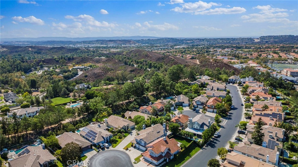 MLS #OC25192282 image #59