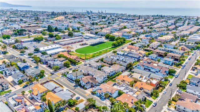Detail Gallery Image 8 of 8 For 1901 Morgan Ln, Redondo Beach,  CA 90278 - – Beds | – Baths