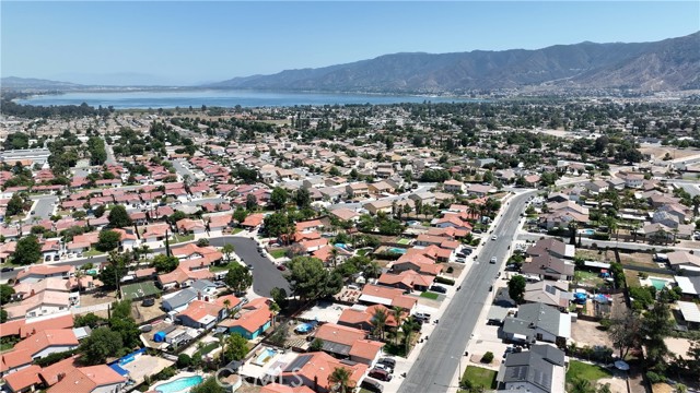 134 N Woodlake Street, Lake Elsinore CA: https://media.crmls.org/medias/671c6b14-b695-4239-bca1-5e45732e3faa.jpg
