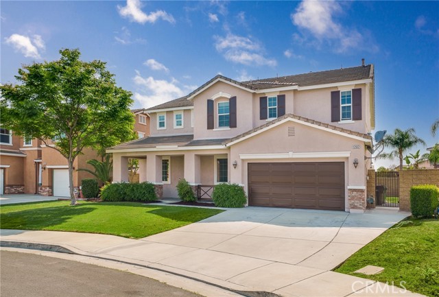 Detail Gallery Image 2 of 38 For 12932 Gingerwood Ct, Corona,  CA 92880 - 5 Beds | 4 Baths