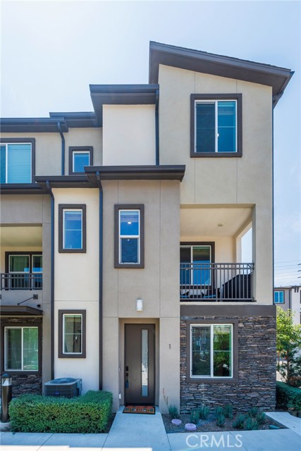 11751 Florence Avenue, Santa Fe Springs CA: https://media.crmls.org/medias/671e797c-a128-431f-8ba9-be8a98f47206.jpg
