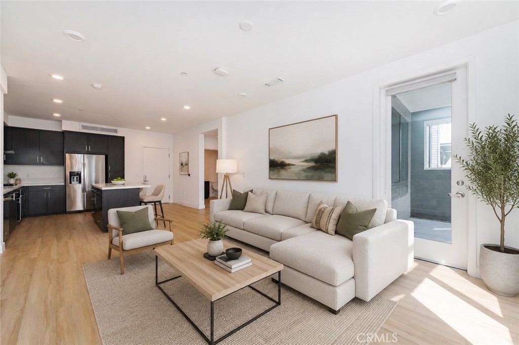 1244 Nolita