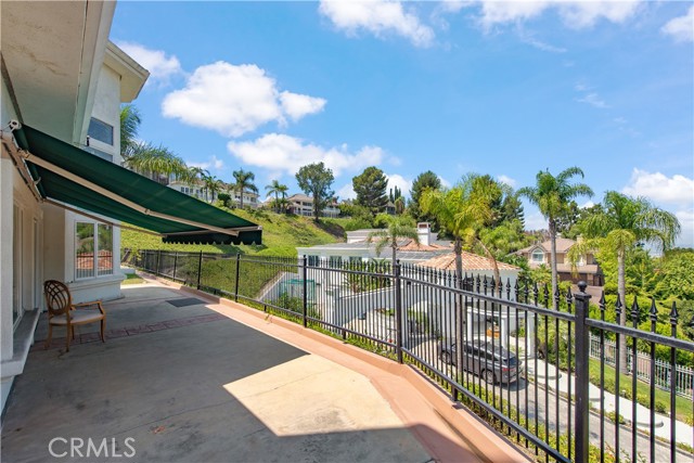 2836 N Kingsgate Drive, Orange CA: https://media.crmls.org/medias/671ecf50-791f-43d1-9658-c3eb4b6c5bb9.jpg