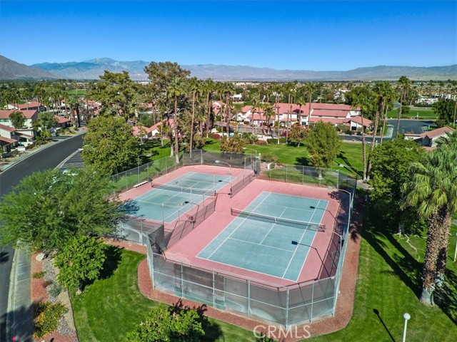 6054 Montecito Drive, Palm Springs CA: https://media.crmls.org/medias/671f876b-e3b4-47aa-ad9a-218aa3d921b7.jpg