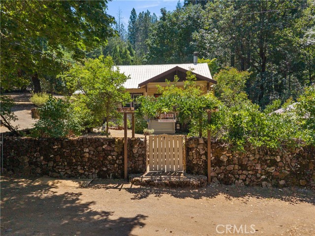 10899 Highway 175, Kelseyville CA: https://media.crmls.org/medias/671ff9ab-927b-46a1-ac50-e2146969b8ab.jpg
