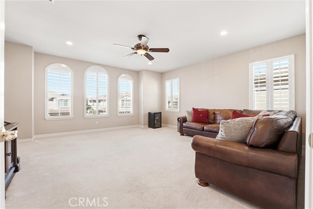 Detail Gallery Image 37 of 66 For 19950 via Natalie, Yorba Linda,  CA 92887 - 5 Beds | 4/1 Baths