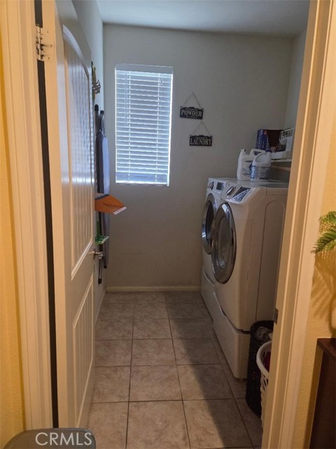 Detail Gallery Image 7 of 11 For 18924 Vinca, Apple Valley,  CA 92308 - 2 Beds | 2 Baths