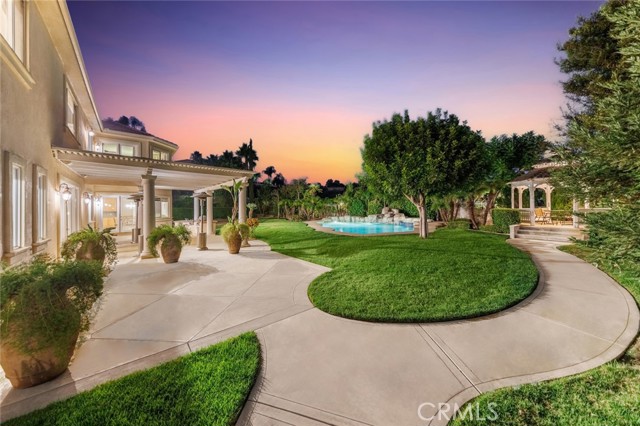 Detail Gallery Image 12 of 74 For 2828 Water Course Dr, Diamond Bar,  CA 91765 - 6 Beds | 6/2 Baths