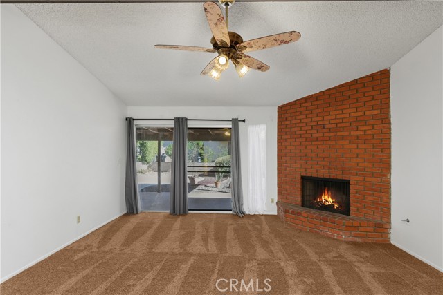 Detail Gallery Image 8 of 29 For 1150 Lemon Gum Ln, Hemet,  CA 92545 - 2 Beds | 2 Baths