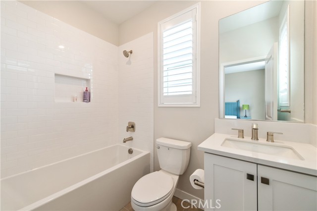32464 Old Sage Dr, San Juan Capistrano CA: https://media.crmls.org/medias/67241773-3cd1-45f2-ac54-b04e0e61918f.jpg