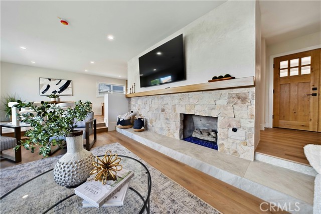 Detail Gallery Image 22 of 44 For 1701 Saybrook, Tustin,  CA 92780 - 3 Beds | 2 Baths