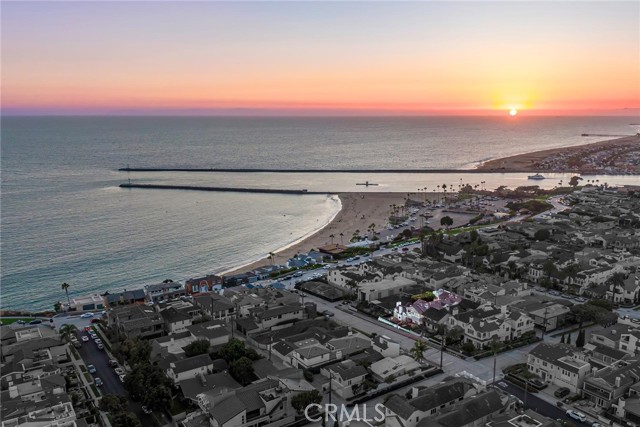 Detail Gallery Image 48 of 48 For 215 Marigold Ave, Corona Del Mar,  CA 92625 - 6 Beds | 6/1 Baths