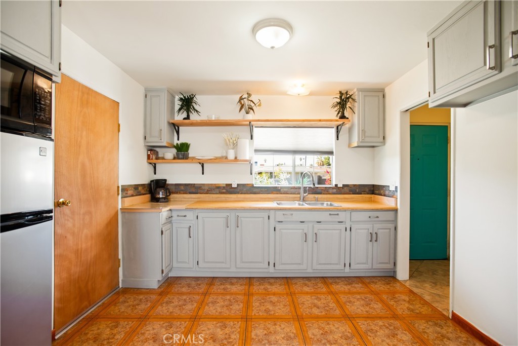 MLS #DW25252873 image #6