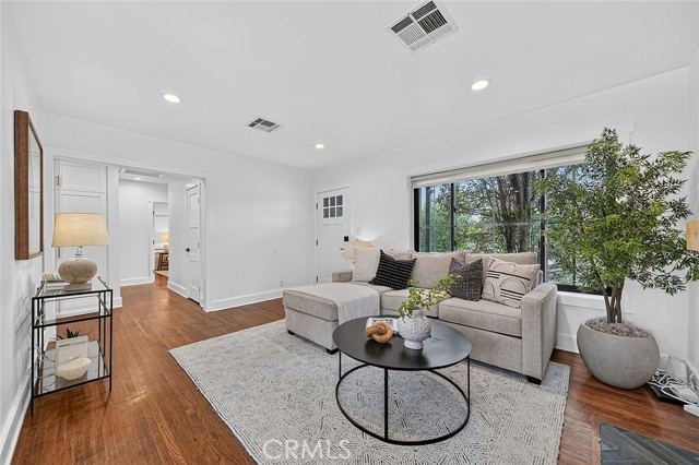 4333 Maury Ave, Long Beach, CA 90807 photo 10