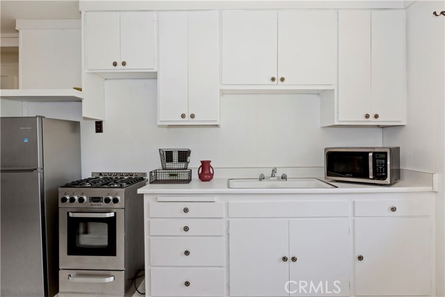 Detail Gallery Image 24 of 31 For 323 Mittry Ln, Lake Arrowhead,  CA 92352 - 3 Beds | 2 Baths
