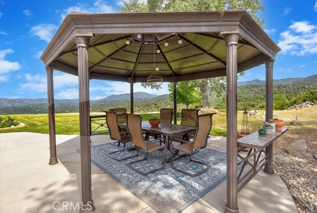 Detail Gallery Image 39 of 47 For 47527 Miami Highlands Dr, Oakhurst,  CA 93644 - 4 Beds | 2/1 Baths