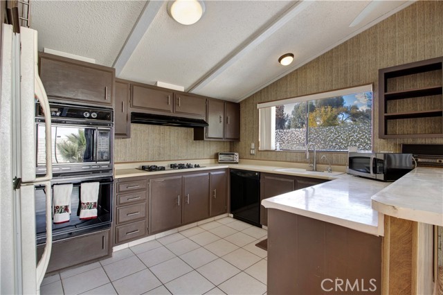Detail Gallery Image 18 of 31 For 8 International Bld, Rancho Mirage,  CA 92270 - 3 Beds | 2 Baths