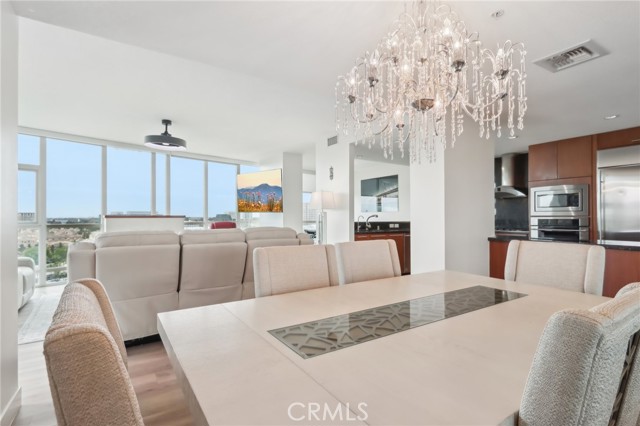 Detail Gallery Image 10 of 48 For 3131 Michelson Dr #1504,  Irvine,  CA 92612 - 2 Beds | 2/1 Baths