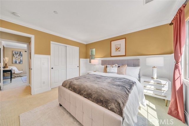63 Splendor, Irvine CA: https://media.crmls.org/medias/672a6566-13ef-4a98-a158-d5bce20a09f3.jpg