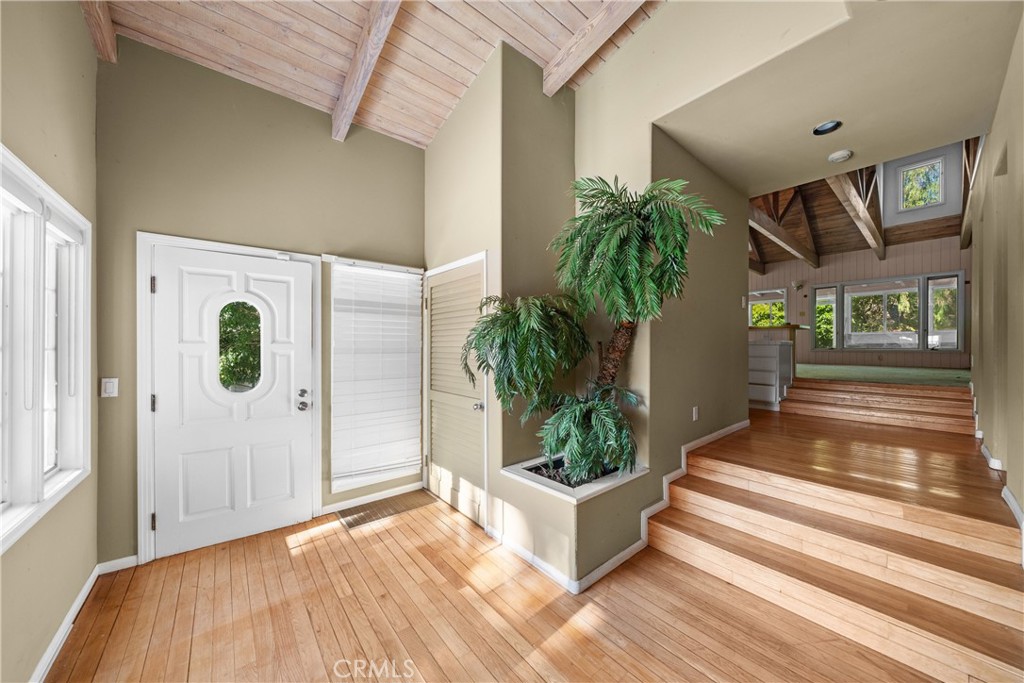 MLS #OC25250415 image #7