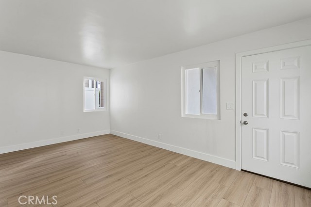 224 13th Street, Huntington Beach CA: https://media.crmls.org/medias/672b7277-3be8-4f8e-8712-7a21e491562c.jpg