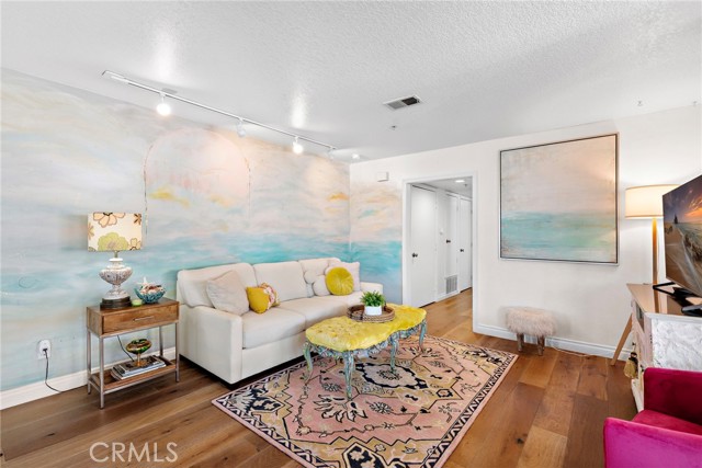 Detail Gallery Image 12 of 31 For 210 Avenida Montalvo #4,  San Clemente,  CA 92672 - 3 Beds | 2 Baths