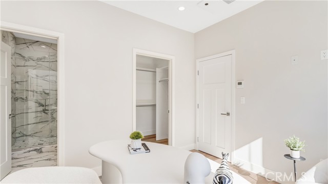 1823 Westholme Ave, Los Angeles CA: https://media.crmls.org/medias/672c7ea3-dd4b-4135-a561-5c28a231ed79.jpg