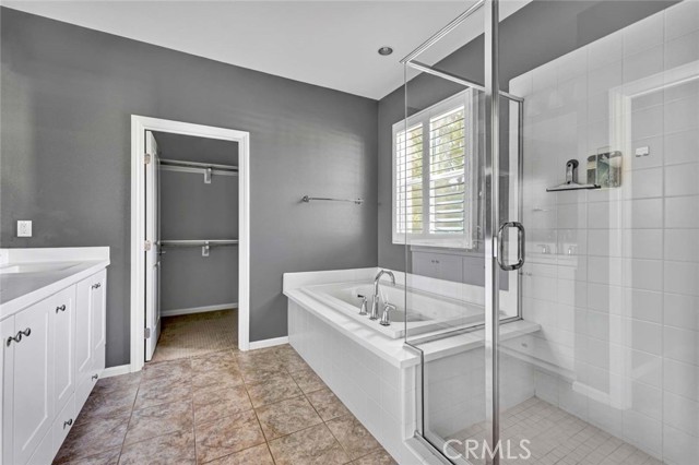 Detail Gallery Image 23 of 41 For 115 Rodeo, Irvine,  CA 92602 - 3 Beds | 2/1 Baths