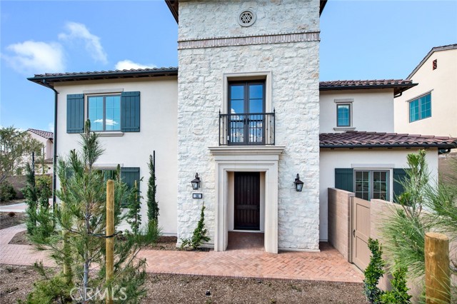 Detail Gallery Image 1 of 42 For 146 Toretta, Irvine,  CA 92602 - 4 Beds | 3 Baths