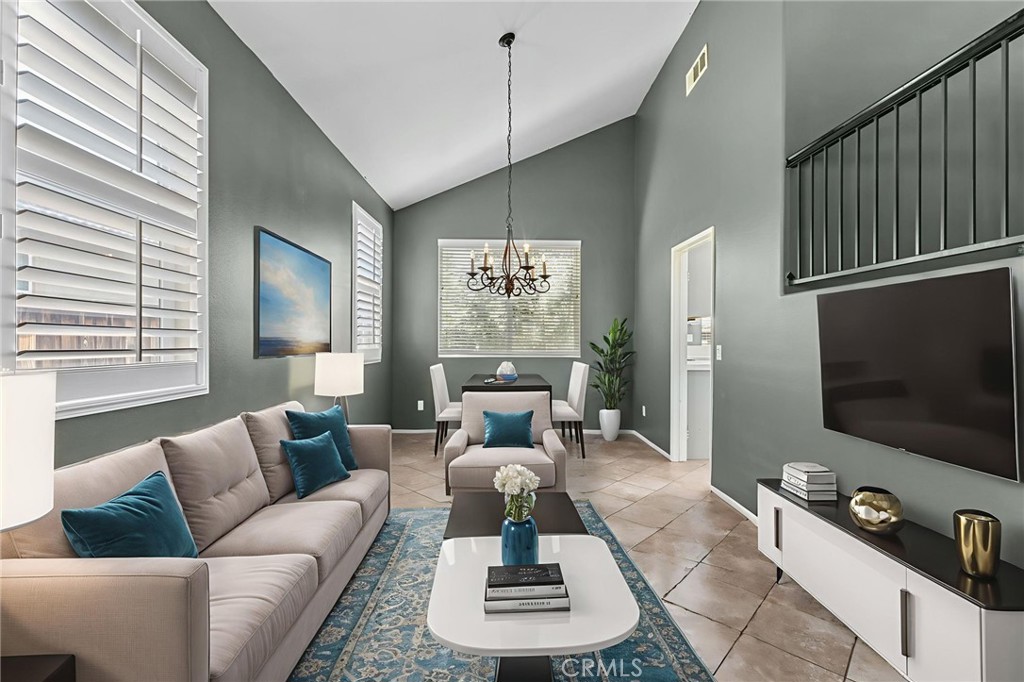 MLS #SW25162099 image #5