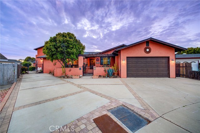 689 Woodland Drive, Arroyo Grande CA: https://media.crmls.org/medias/672f76f6-e935-4f41-8832-2ec84d470ee4.jpg